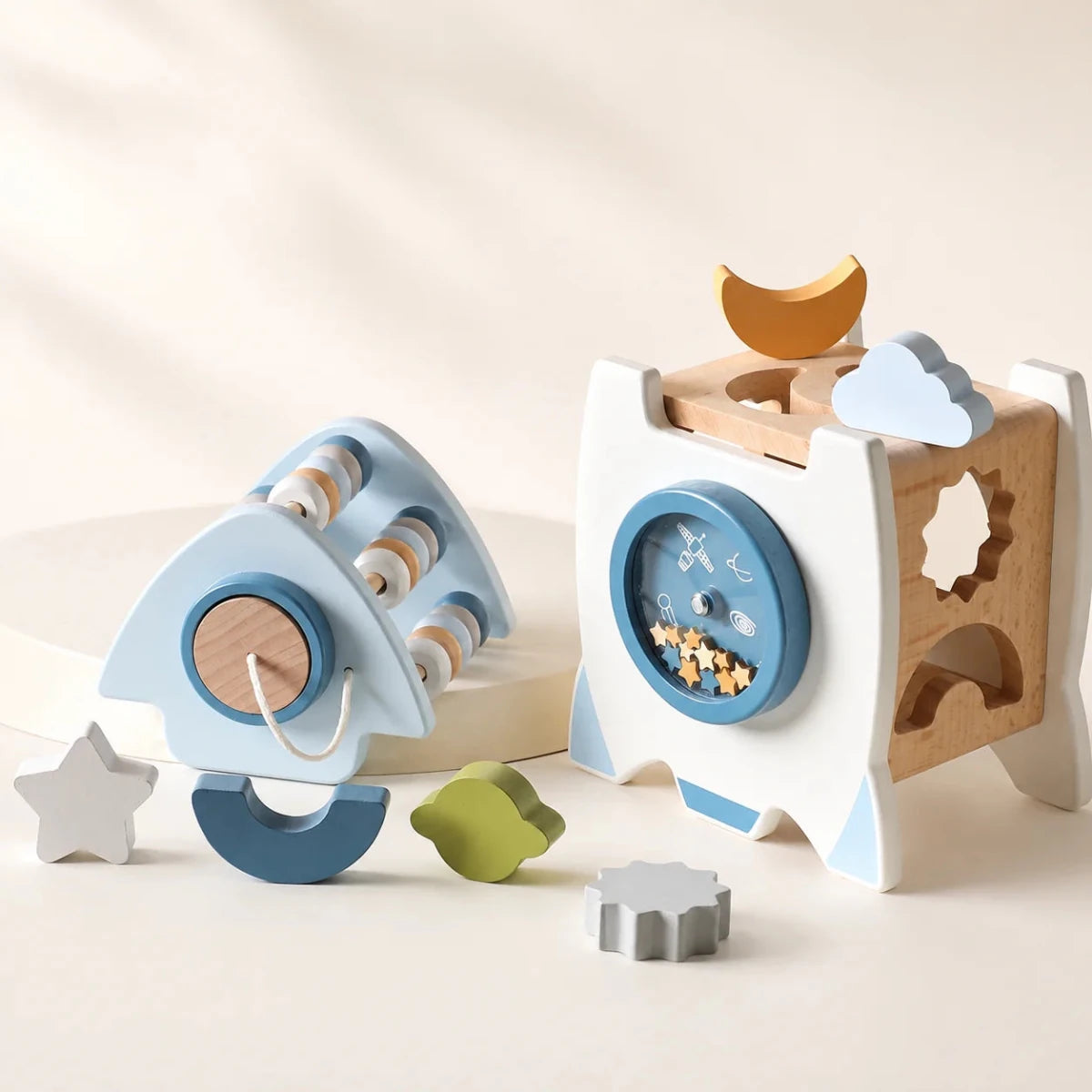 Cube d’Activités Montessori en Bois 5 en 1 – Fusée et Espace - jouetsbebe.com