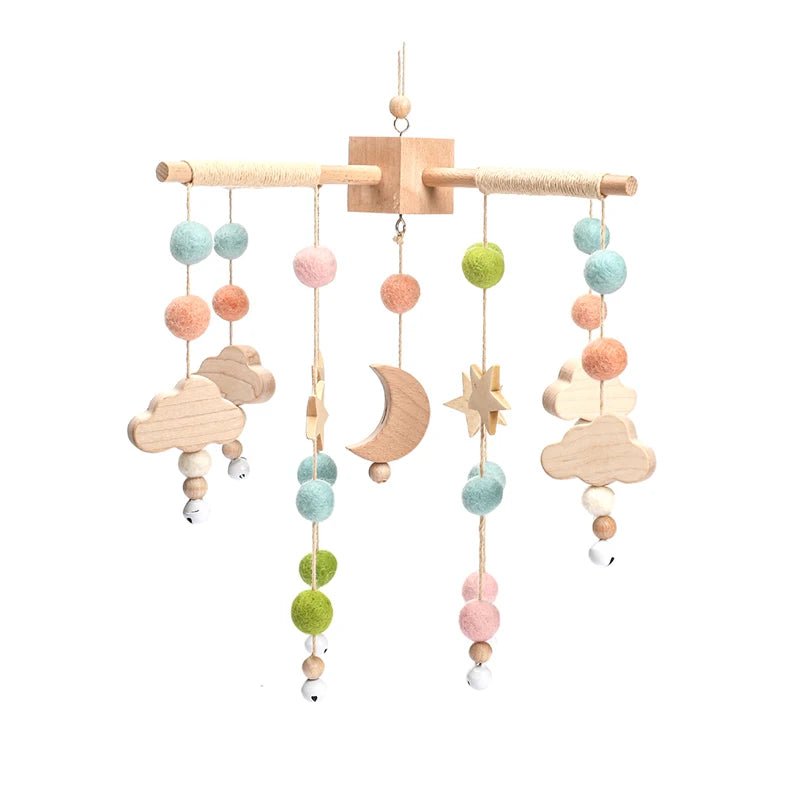 Mobile en bois pour bébé - jouetsbebe.com