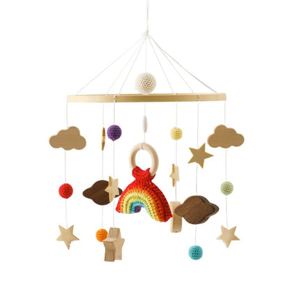 Mobile en bois pour bébé - jouetsbebe.com