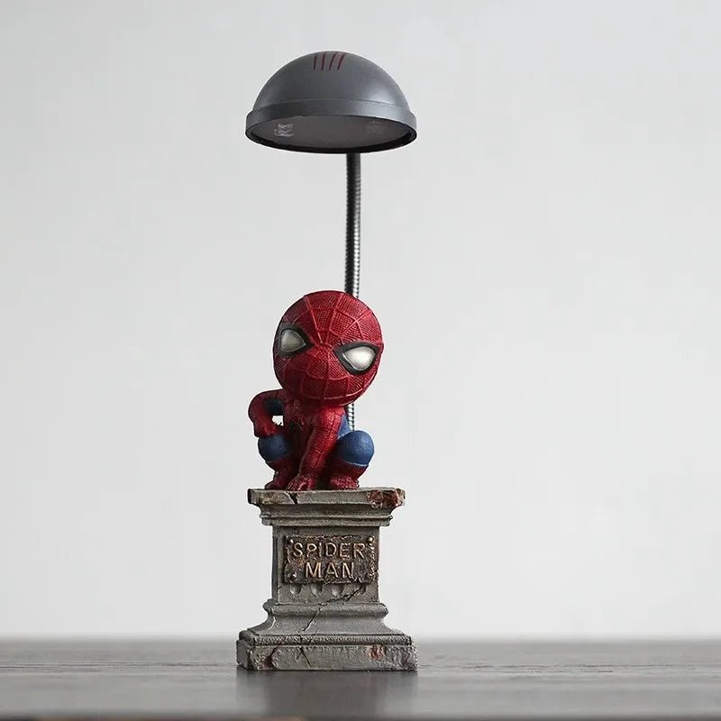 🕷️ Veilleuse Spider - Man Marvel – Lampe de Nuit Figurine 14cm 💡 - jouetsbebe.com