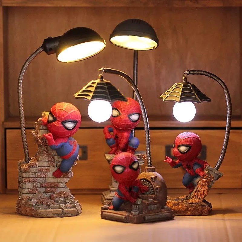 🕷️ Veilleuse Spider - Man Marvel – Lampe de Nuit Figurine 14cm 💡 - jouetsbebe.com
